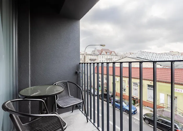 Stylowe Very Berry W Poznaniu Z Parkingiem I Balkonem By Renters * Poznań