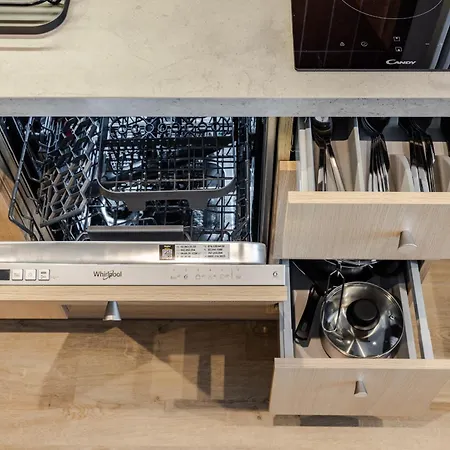 Stylowe Very Berry W Poznaniu Z Parkingiem I Balkonem By Renters Apartament *