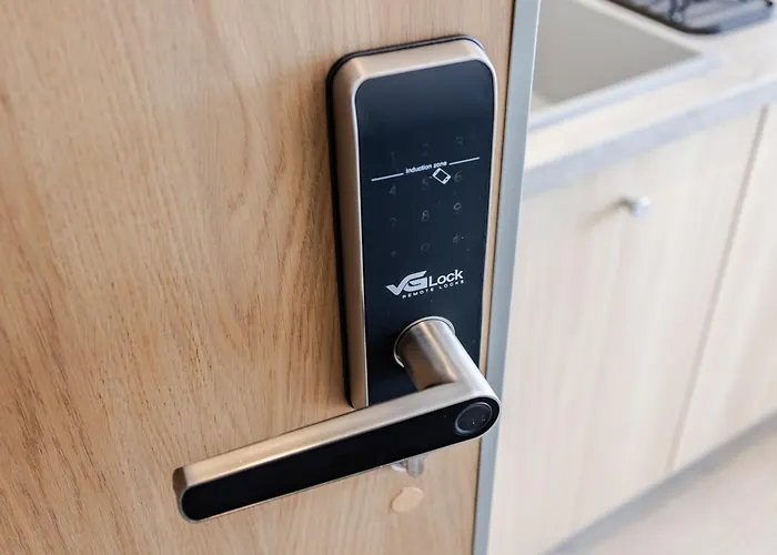 아파트 Stylowe Very Berry W Poznaniu Z Parkingiem I Balkonem By Renters